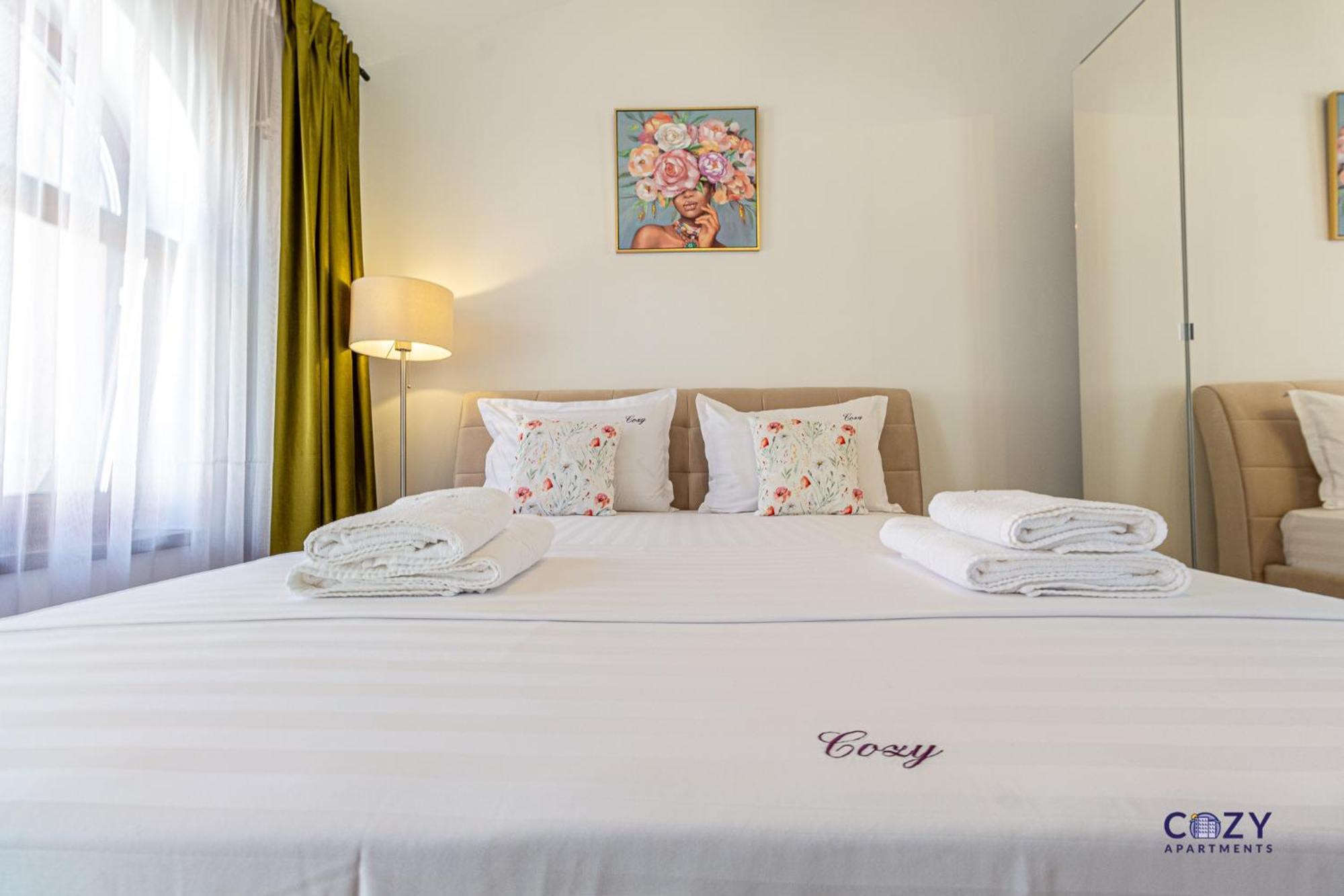 Cozy Brand New Boutique Aparthotel Брашов Экстерьер фото