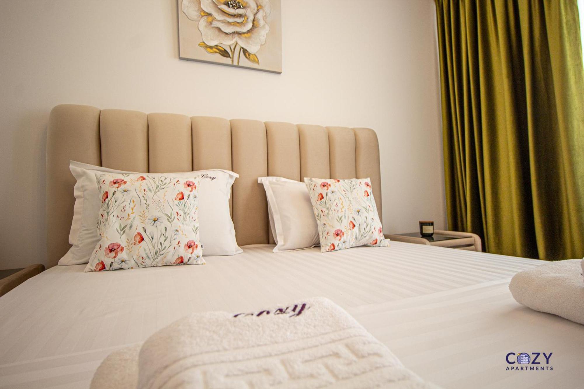 Cozy Brand New Boutique Aparthotel Брашов Экстерьер фото
